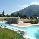 & Famille - Evasion 4*