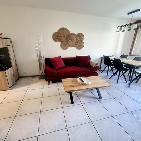Studios & Appartements Famille - Saillon Evasion Апарт-отель Сайон