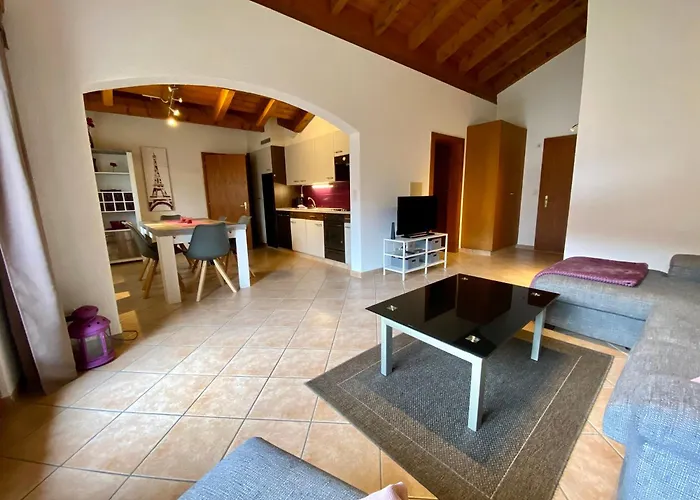 Studios & Appartements Famille - Saillon Evasion Сайон