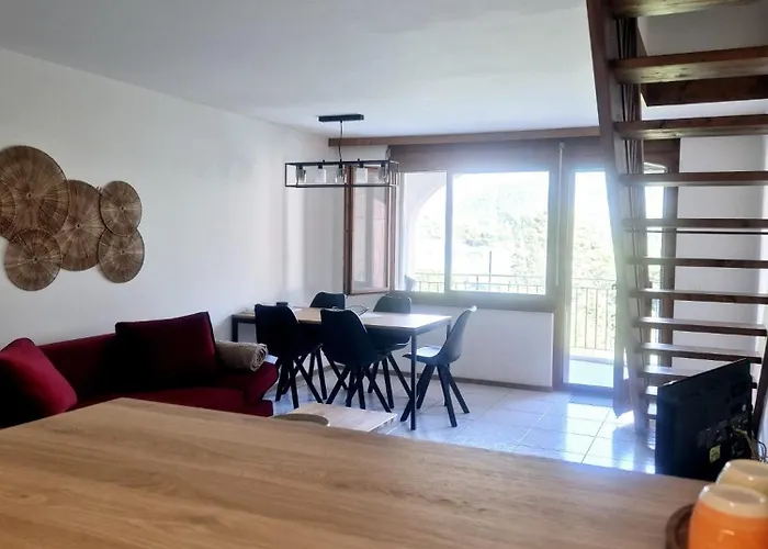 Studios & Appartements Famille - Saillon Evasion Apart Otel 4*